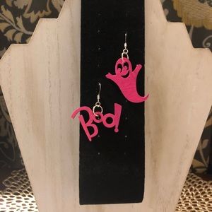 Spooky boo earrings